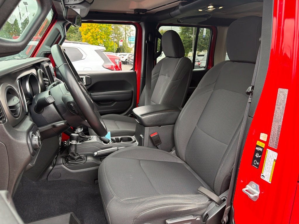 2022 Jeep Wrangler Unlimited Willys
