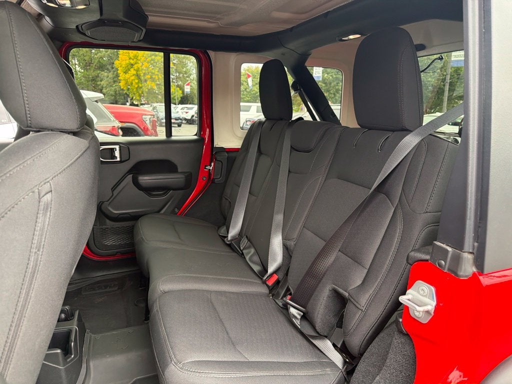2022 Jeep Wrangler Unlimited Willys