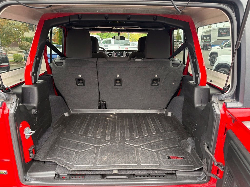 2022 Jeep Wrangler Unlimited Willys
