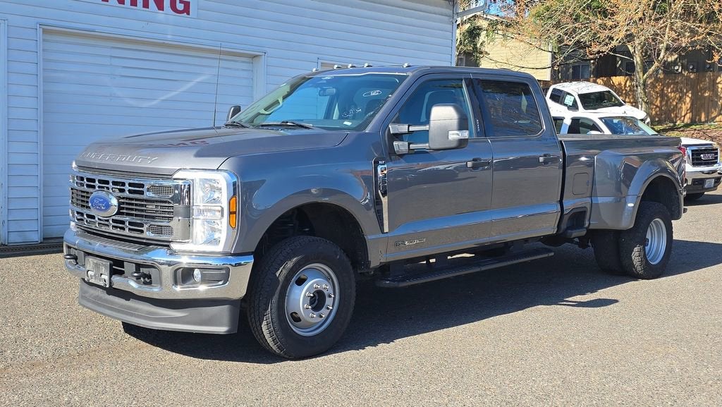 2024 Ford Super Duty F-350 DRW XL