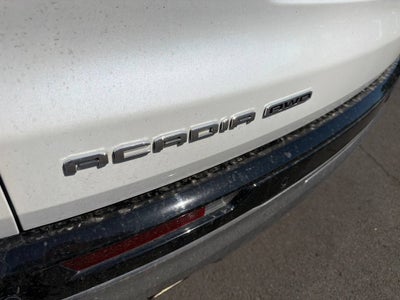 2024 GMC Acadia Denali