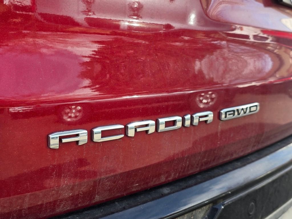 2024 GMC Acadia Denali