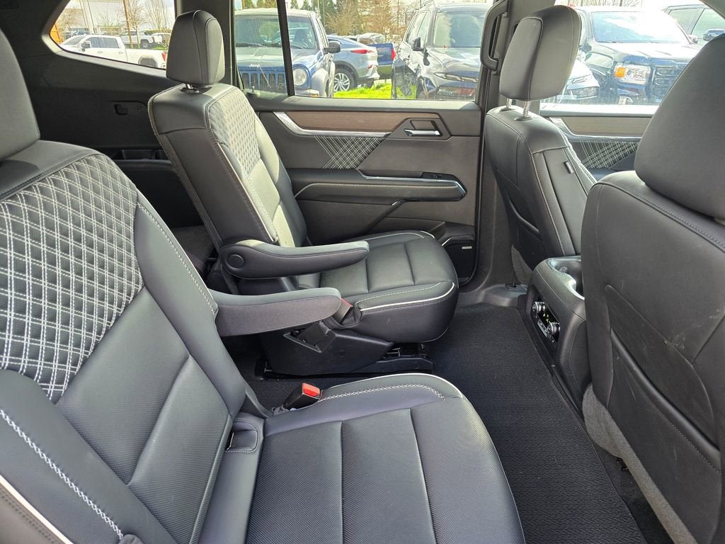 2024 GMC Acadia Denali