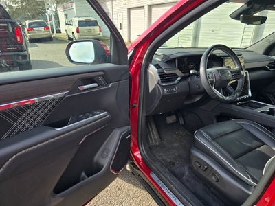 2024 GMC Acadia Denali