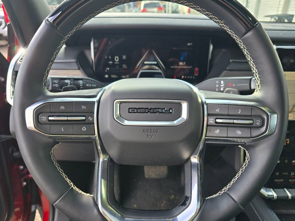 2024 GMC Acadia Denali