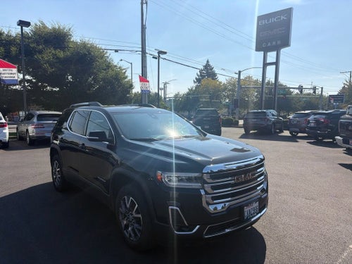 2023 GMC Acadia SLT