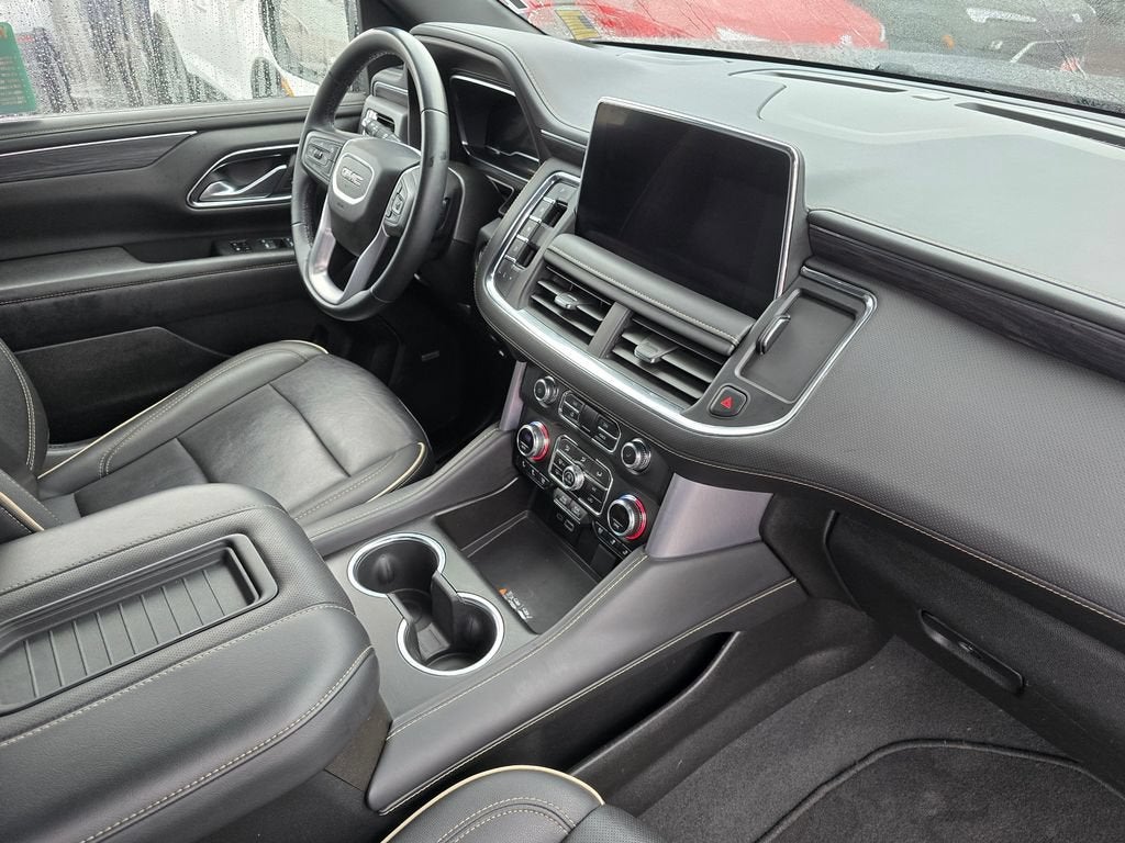 2024 GMC Yukon SLT