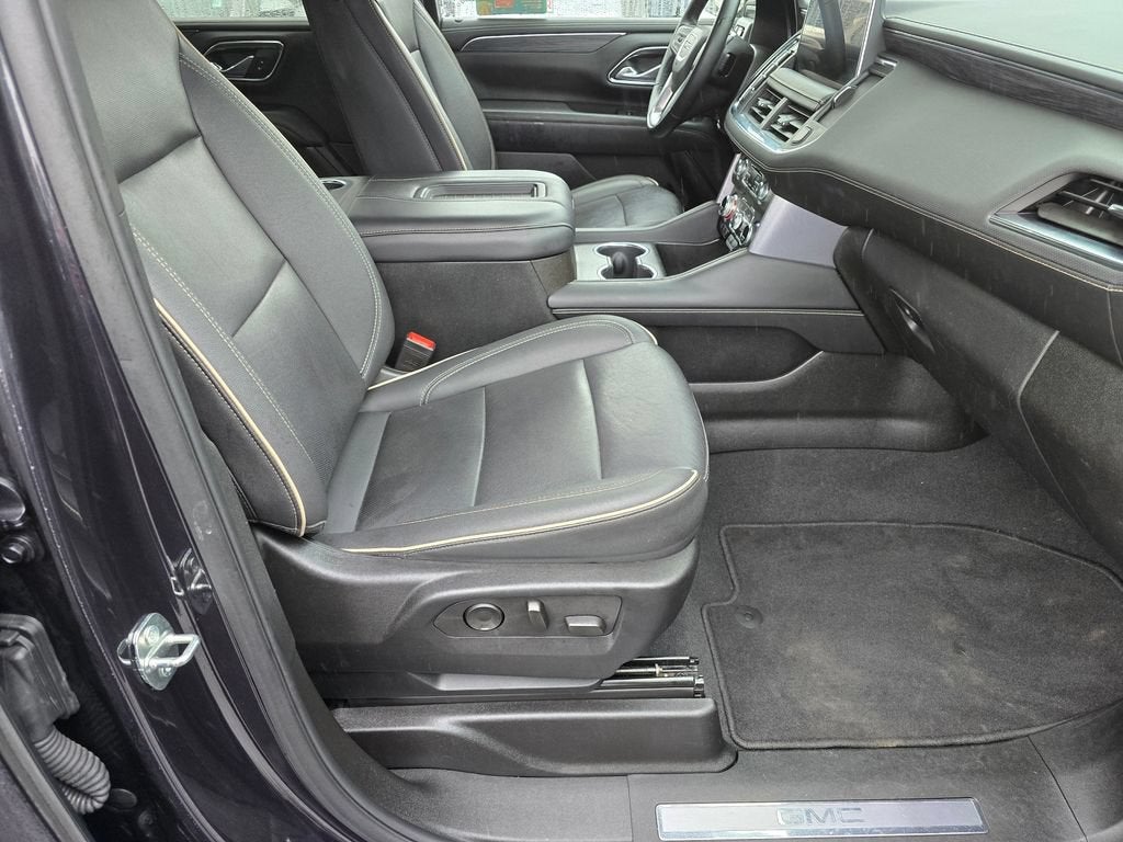 2024 GMC Yukon SLT