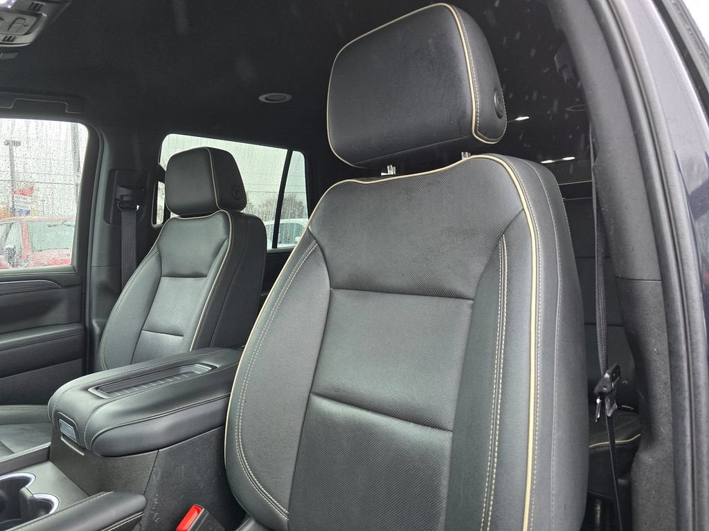 2024 GMC Yukon SLT