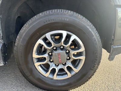2022 GMC Sierra 2500 HD AT4
