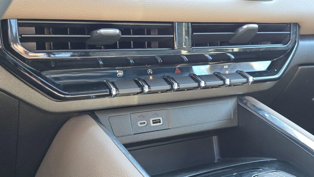 2023 GMC Canyon Denali
