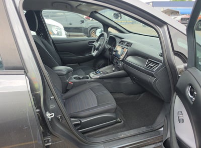 2025 Nissan LEAF S