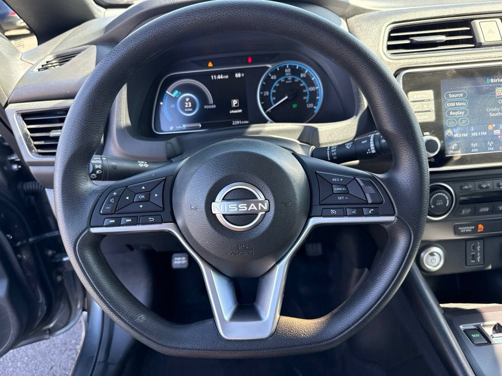2025 Nissan LEAF S