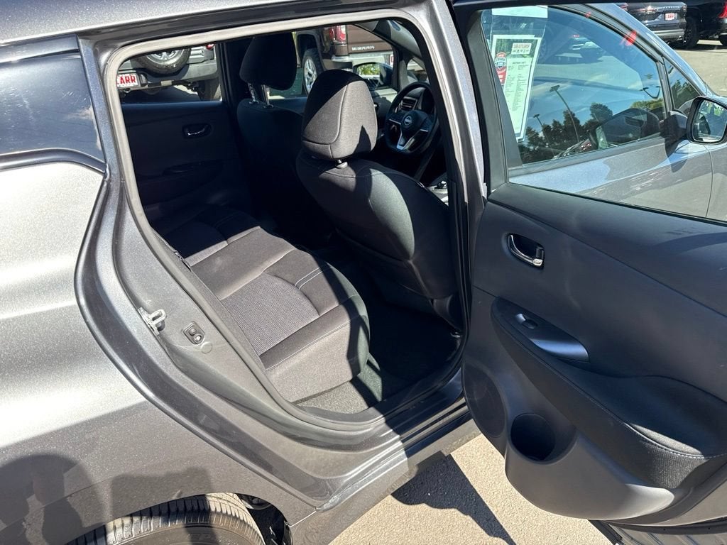 2025 Nissan LEAF S