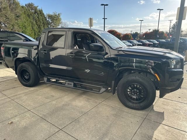 2022 Nissan Frontier S