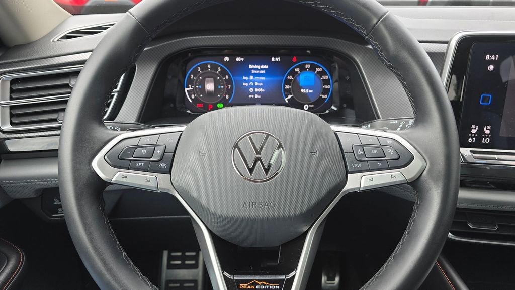 2025 Volkswagen Atlas 2.0T Peak Edition