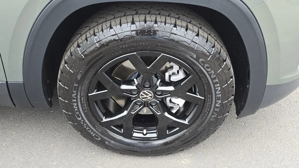 2025 Volkswagen Atlas 2.0T Peak Edition