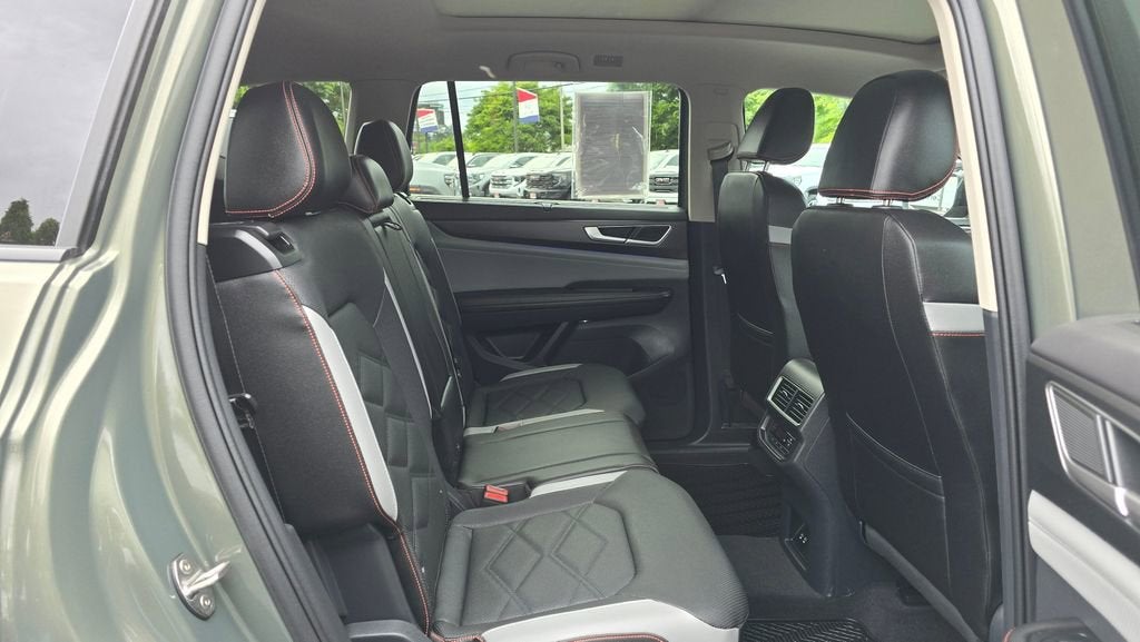 2025 Volkswagen Atlas 2.0T Peak Edition