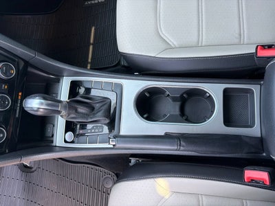 2021 Volkswagen Passat 2.0T R-Line