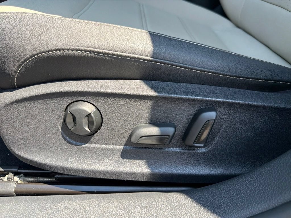 2021 Volkswagen Passat 2.0T R-Line
