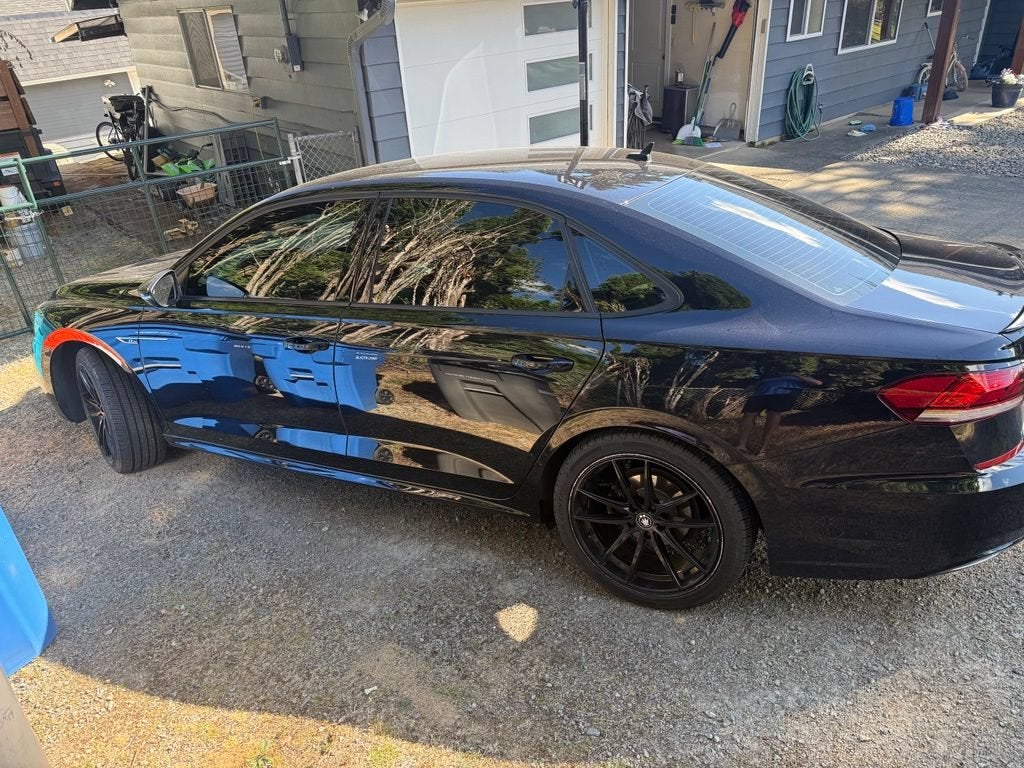2021 Volkswagen Passat 2.0T R-Line