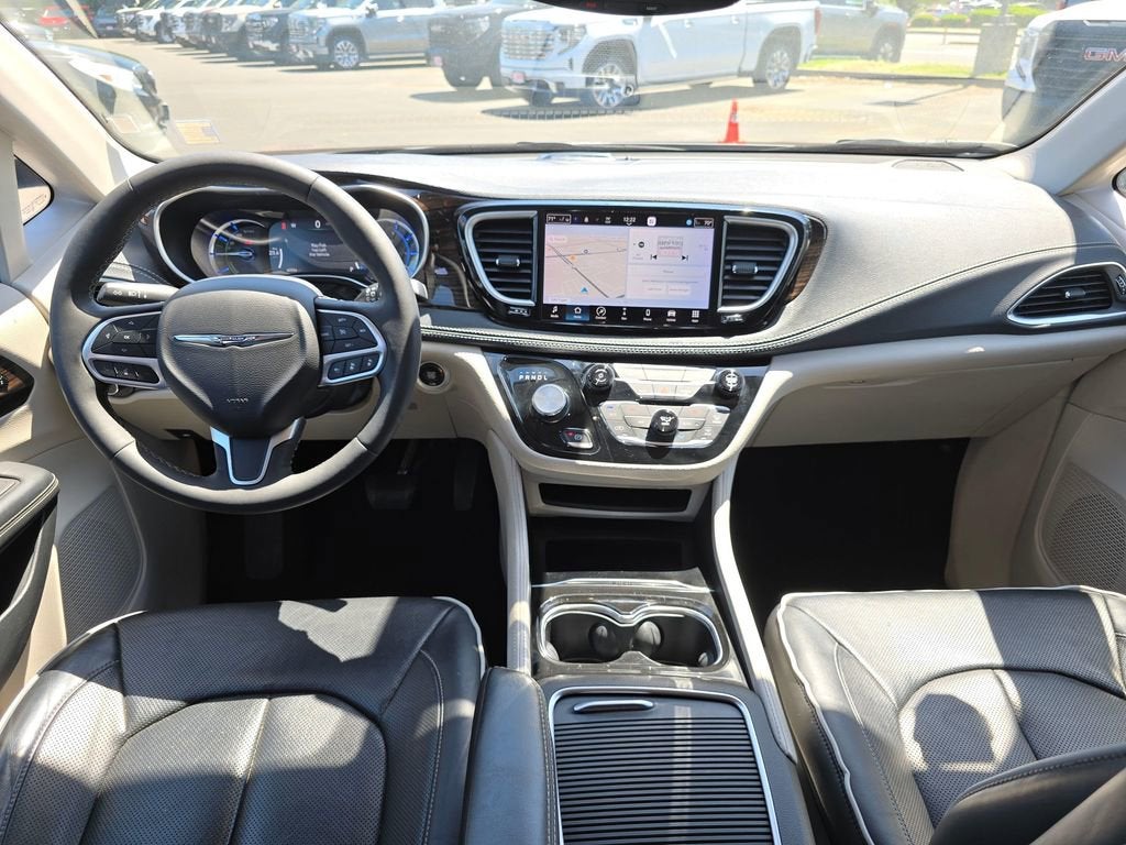 2023 Chrysler Pacifica Hybrid Limited