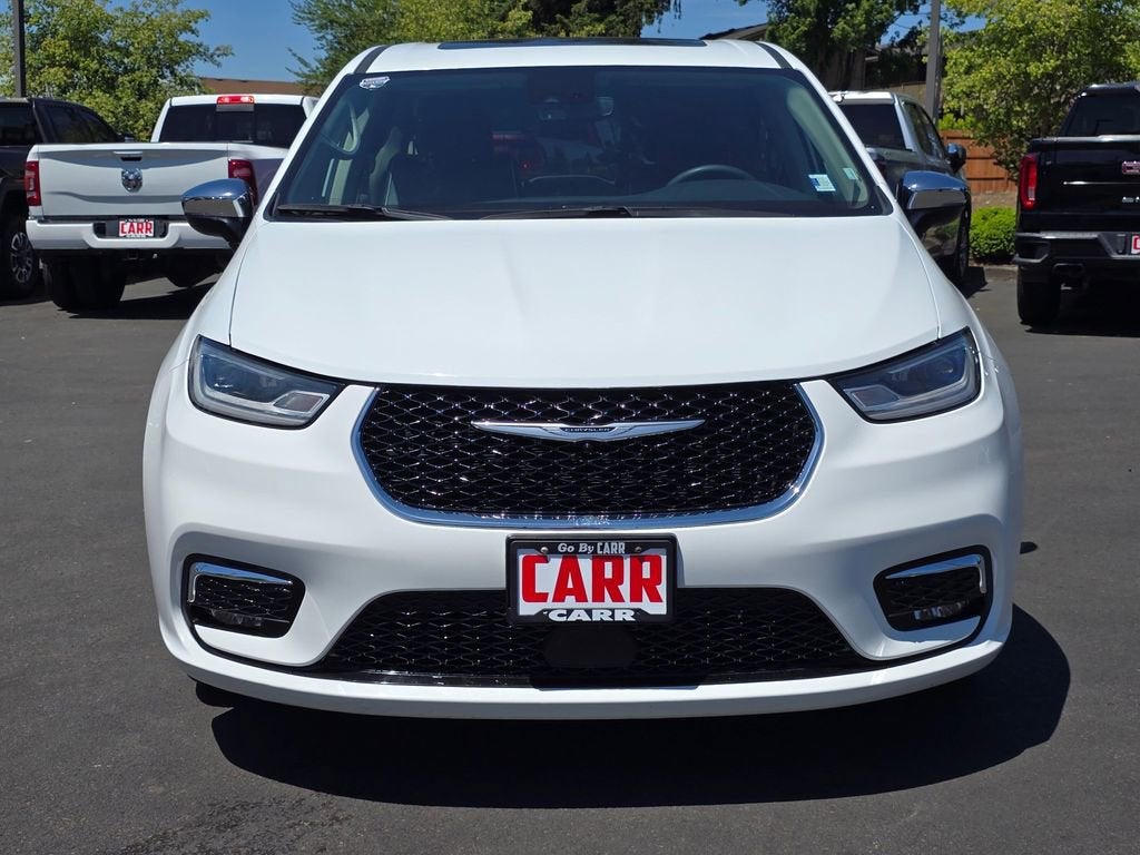 2023 Chrysler Pacifica Hybrid Limited