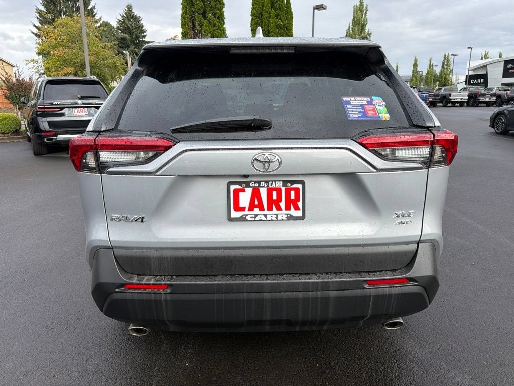 2025 Toyota RAV4 XLE