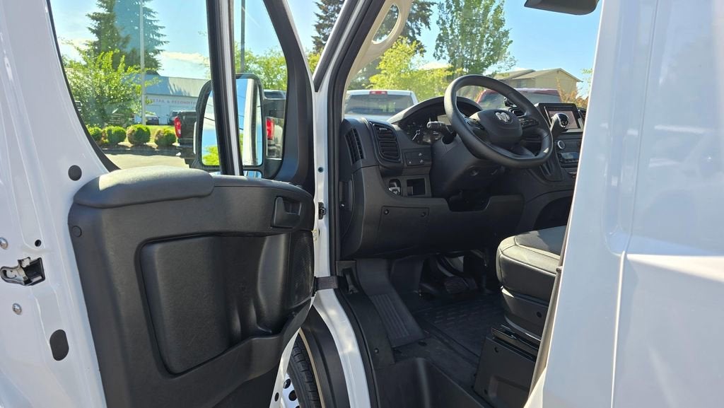 2025 RAM ProMaster Cargo Van Tradesman