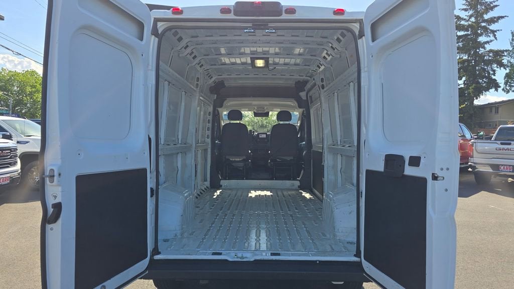 2025 RAM ProMaster Cargo Van Tradesman