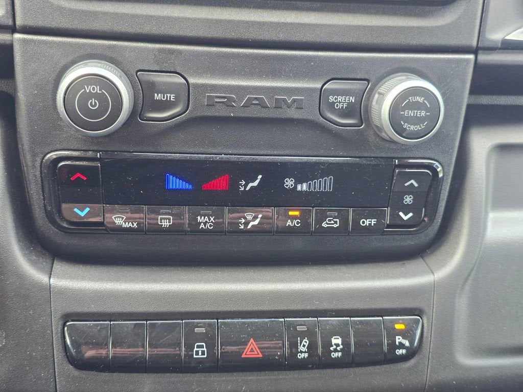 2024 RAM ProMaster Cargo Van Tradesman