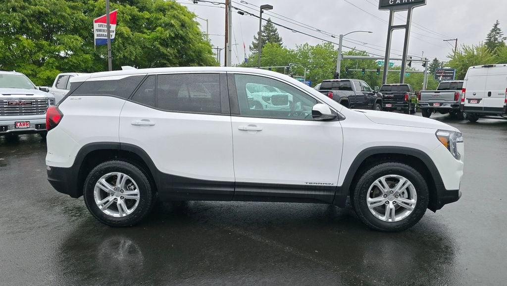 2022 GMC Terrain SLE