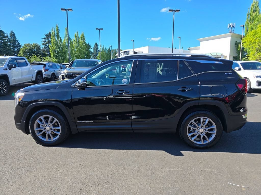 2024 GMC Terrain SLT