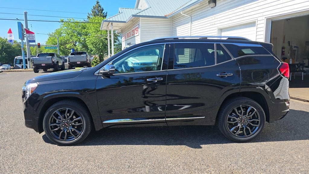 2023 GMC Terrain Denali