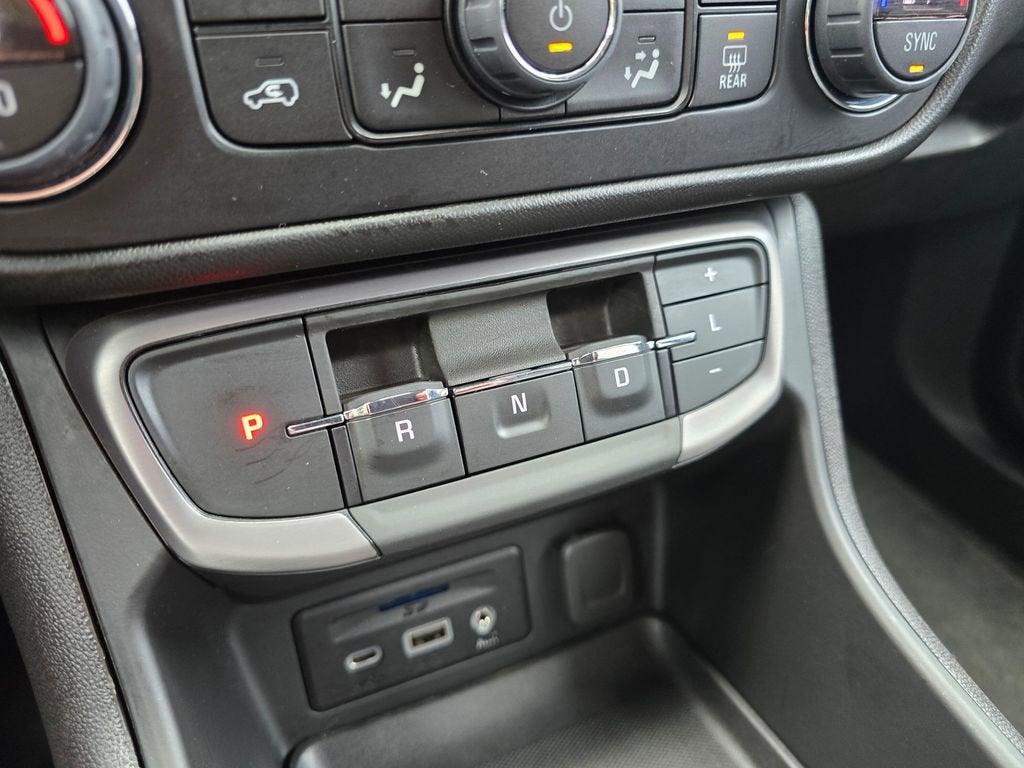 2024 GMC Terrain AT4