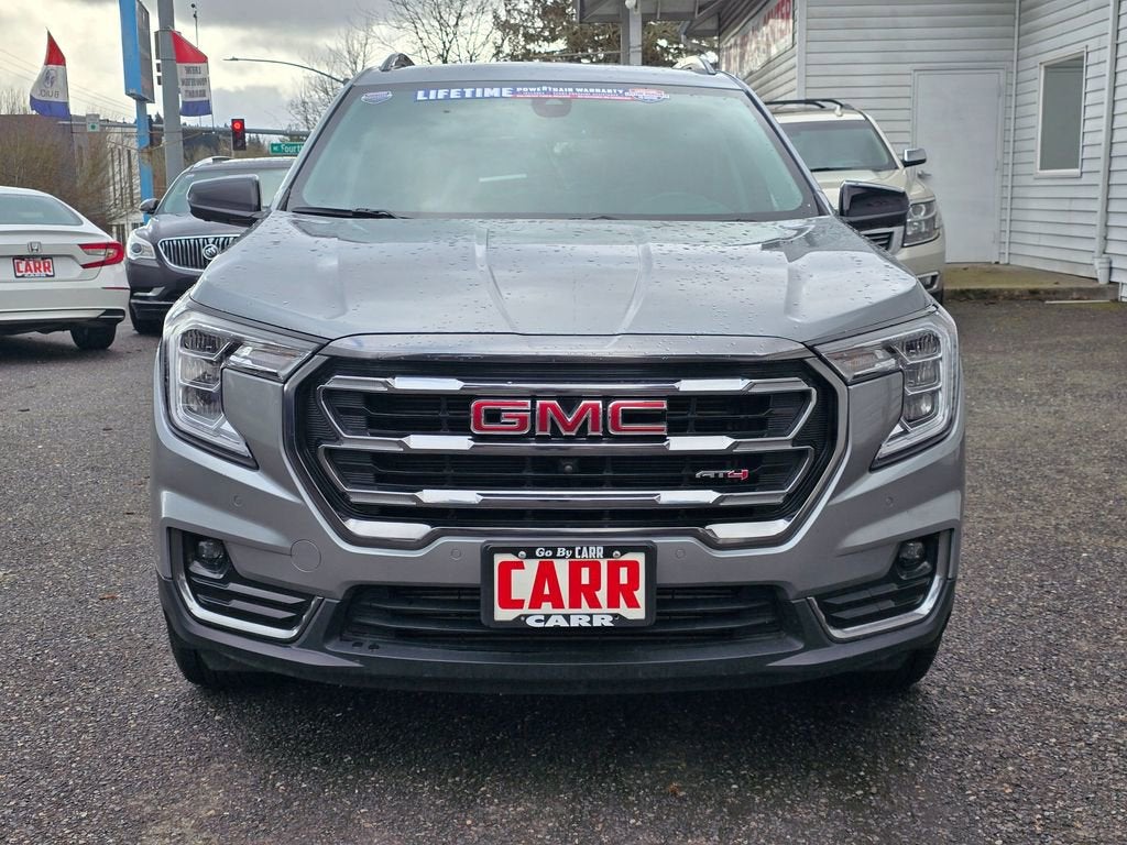 2024 GMC Terrain AT4
