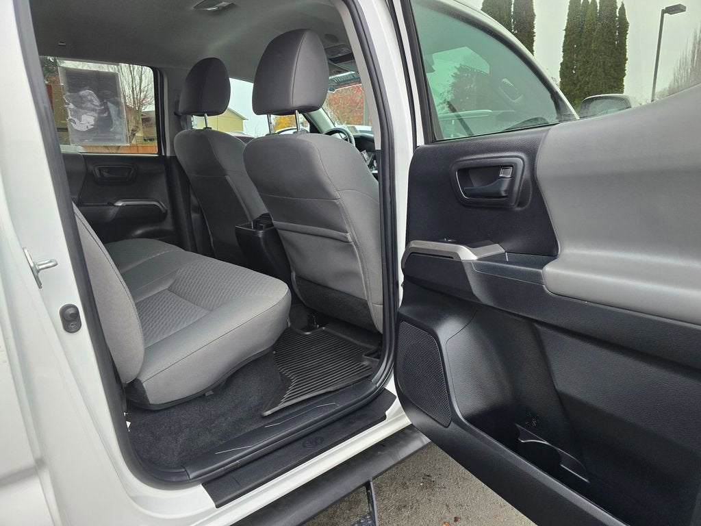 2022 Toyota Tacoma 2WD SR5