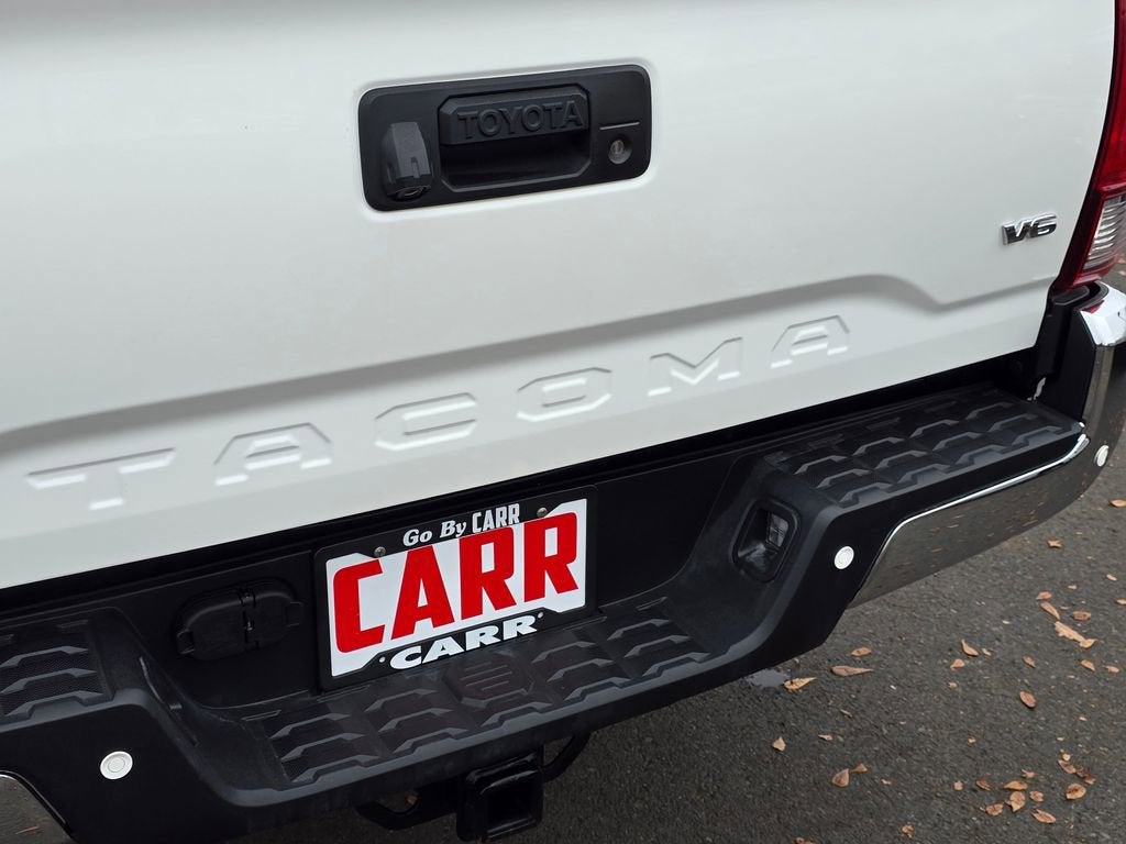 2022 Toyota Tacoma 2WD SR5