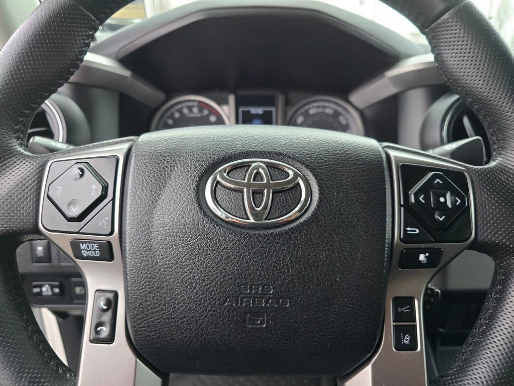 2022 Toyota Tacoma 2WD SR5