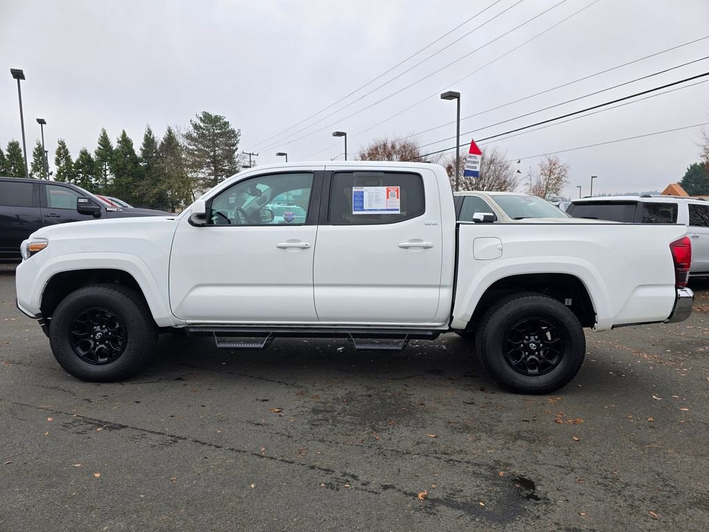 2022 Toyota Tacoma 2WD SR5
