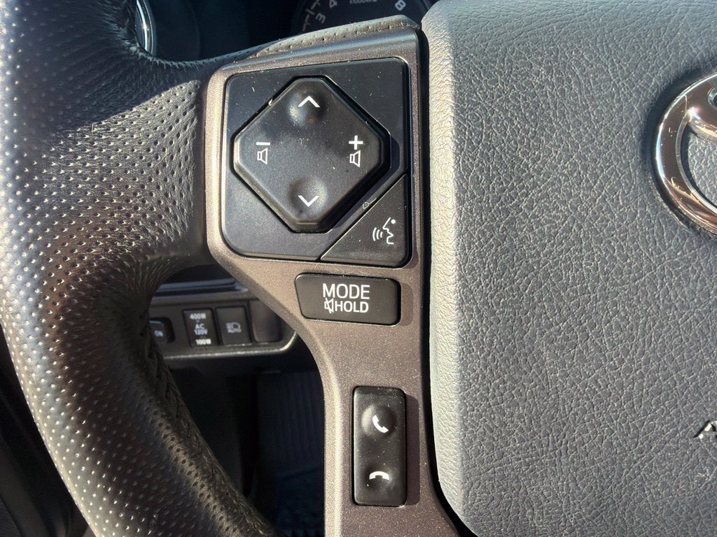 2018 Toyota Tacoma SR