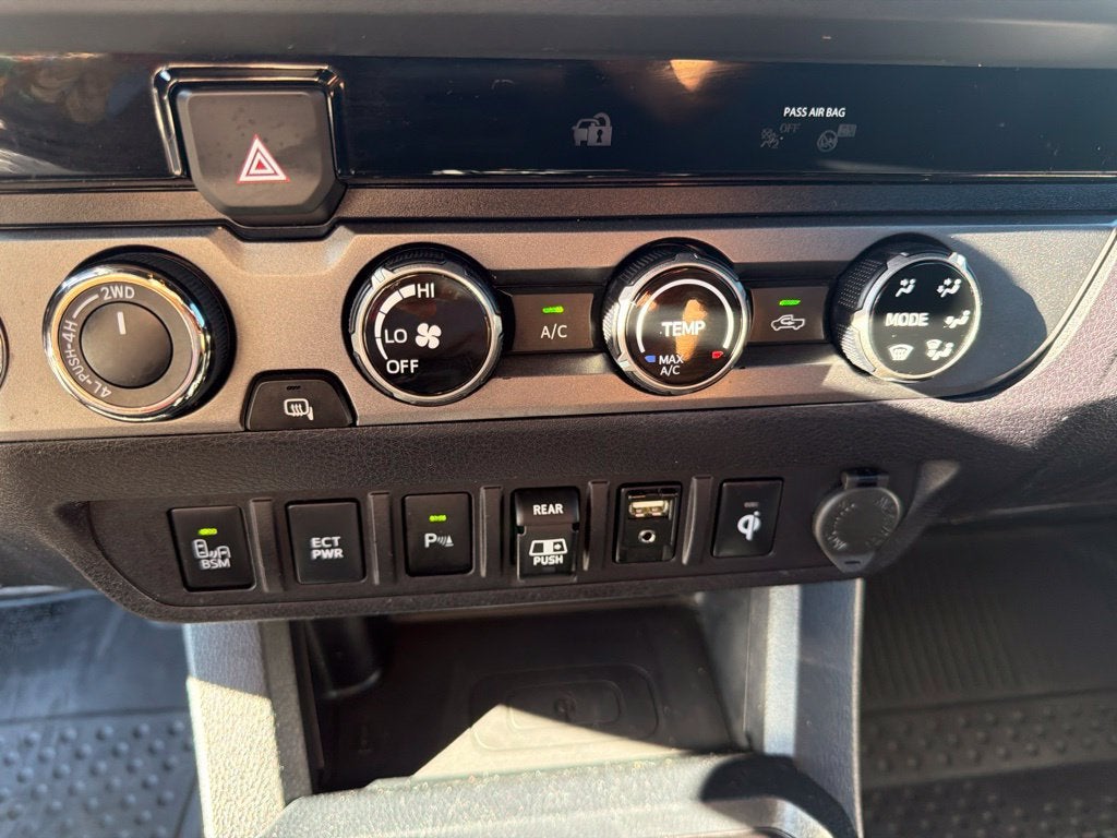 2018 Toyota Tacoma SR