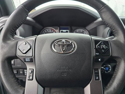 2022 Toyota Tacoma 4WD SR5
