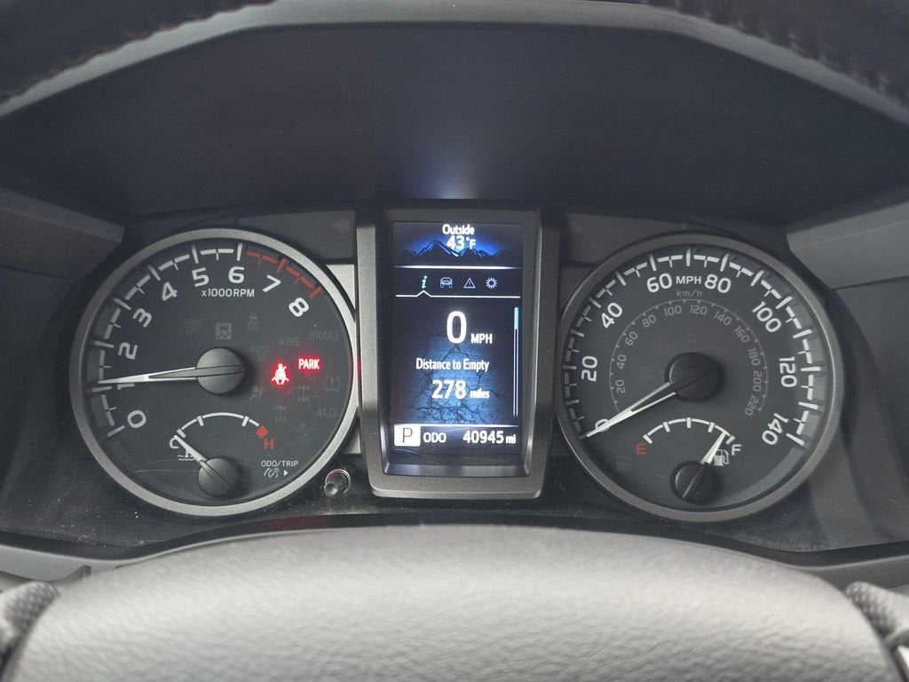 2022 Toyota Tacoma 4WD SR5