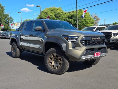 2024 Toyota Tacoma 4WD TRD Sport Hybrid