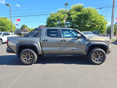 2024 Toyota Tacoma 4WD TRD Sport Hybrid