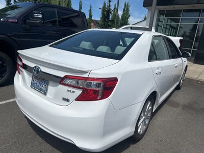 2014 Toyota Camry Hybrid LE