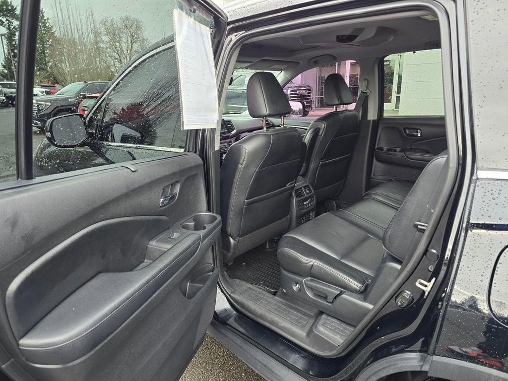 2019 Honda Pilot Touring 8-Passenger