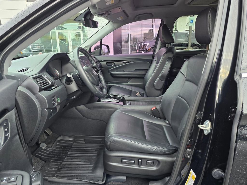 2019 Honda Pilot Touring 8-Passenger