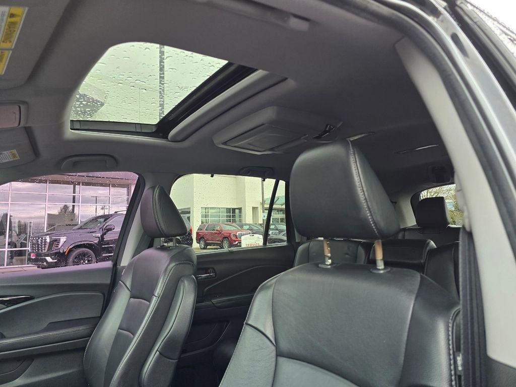 2019 Honda Pilot Touring 8-Passenger